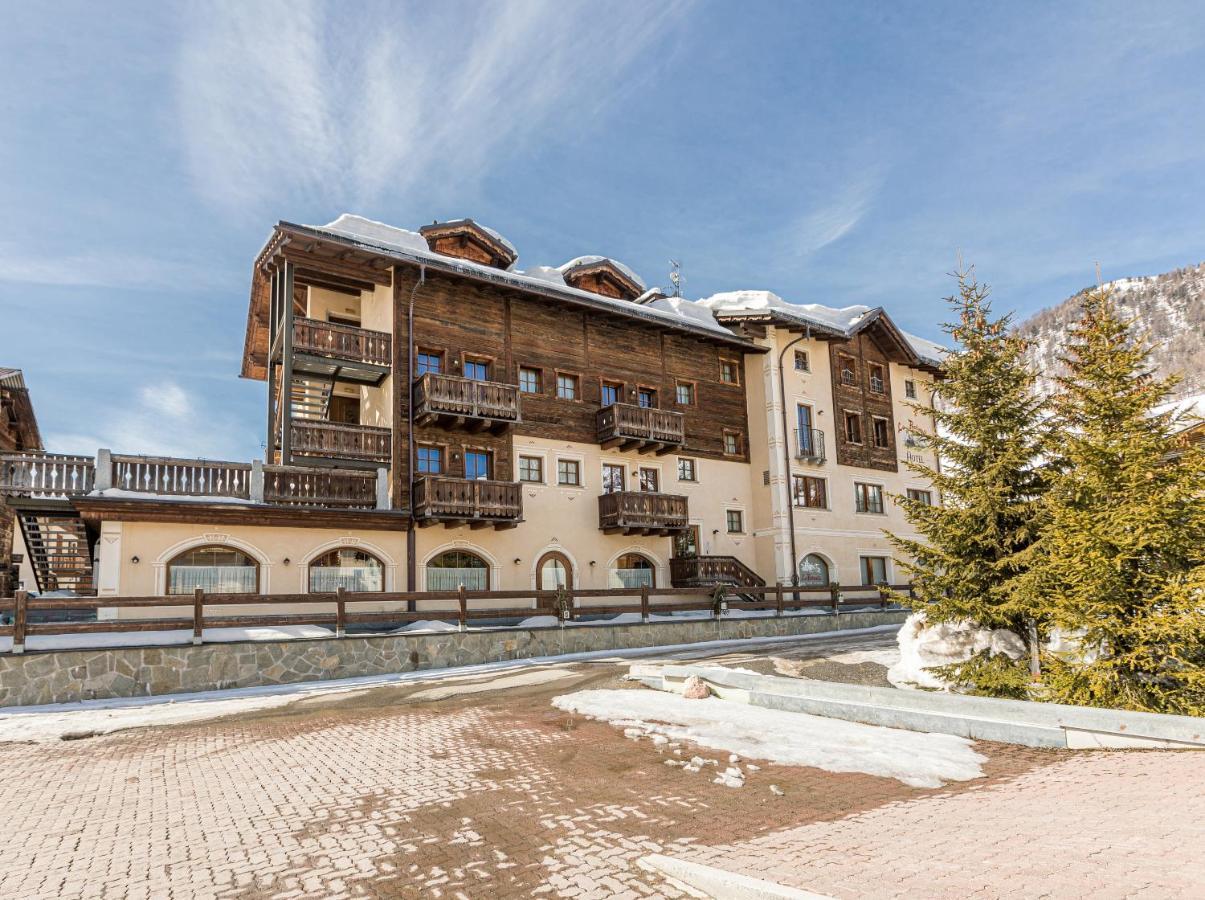 Hotel La Pastorella ليفينو المظهر الخارجي الصورة